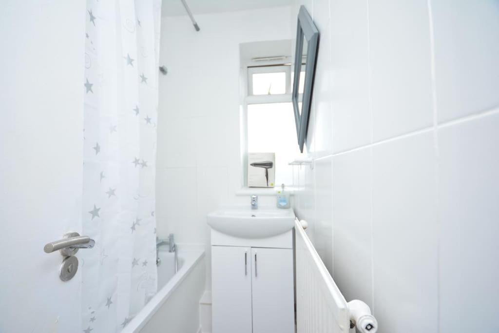 London Zone2 Classic 3 Bedroom Ngoại thất bức ảnh